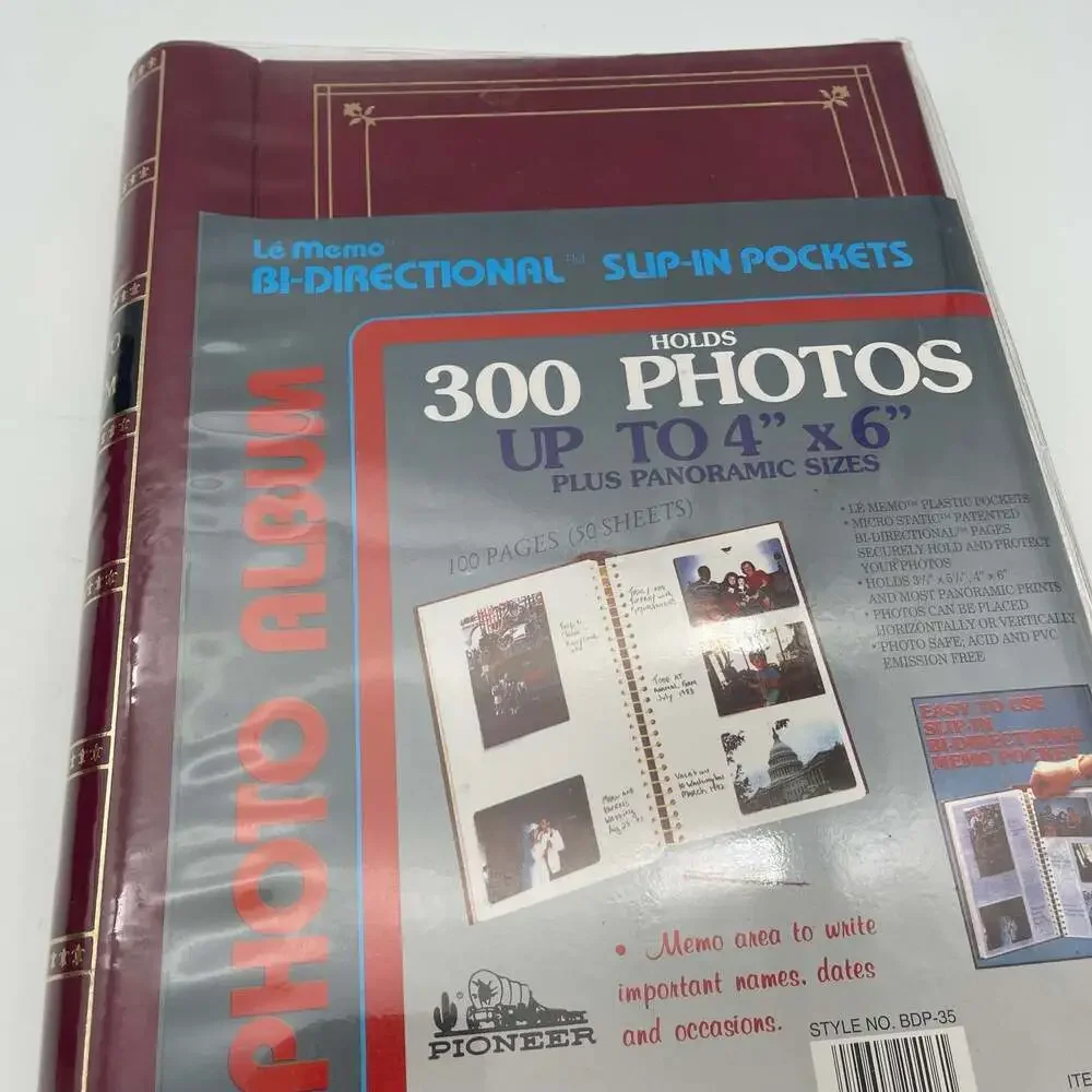 Pioneer Lé Memo Bi-Directional Photo‎ Album, Holds 300 4x6 Photos, Burgundy